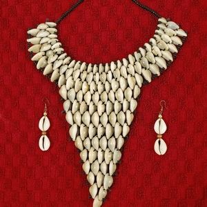 Cowrie Shell Necklace and Earring set
